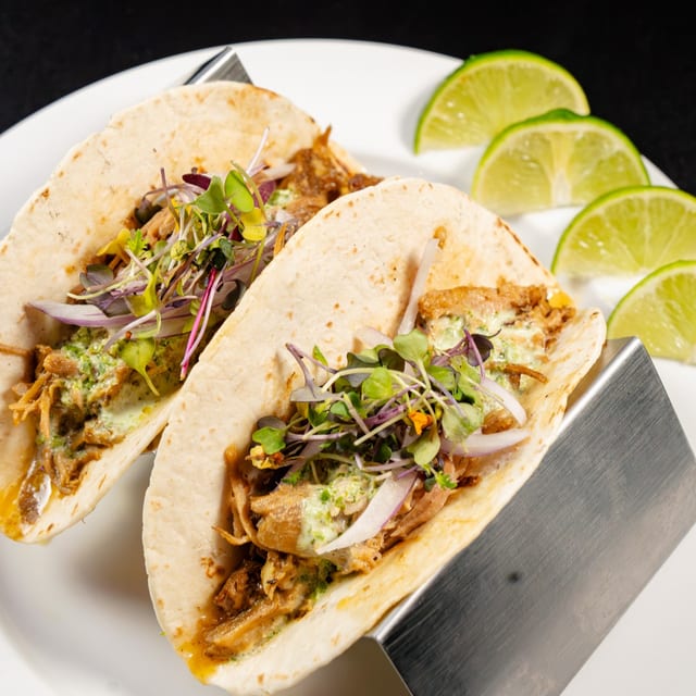 Las Callejeras Tacos.